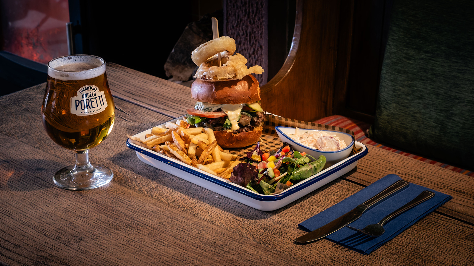Burger and beer at The Shepherds Inn